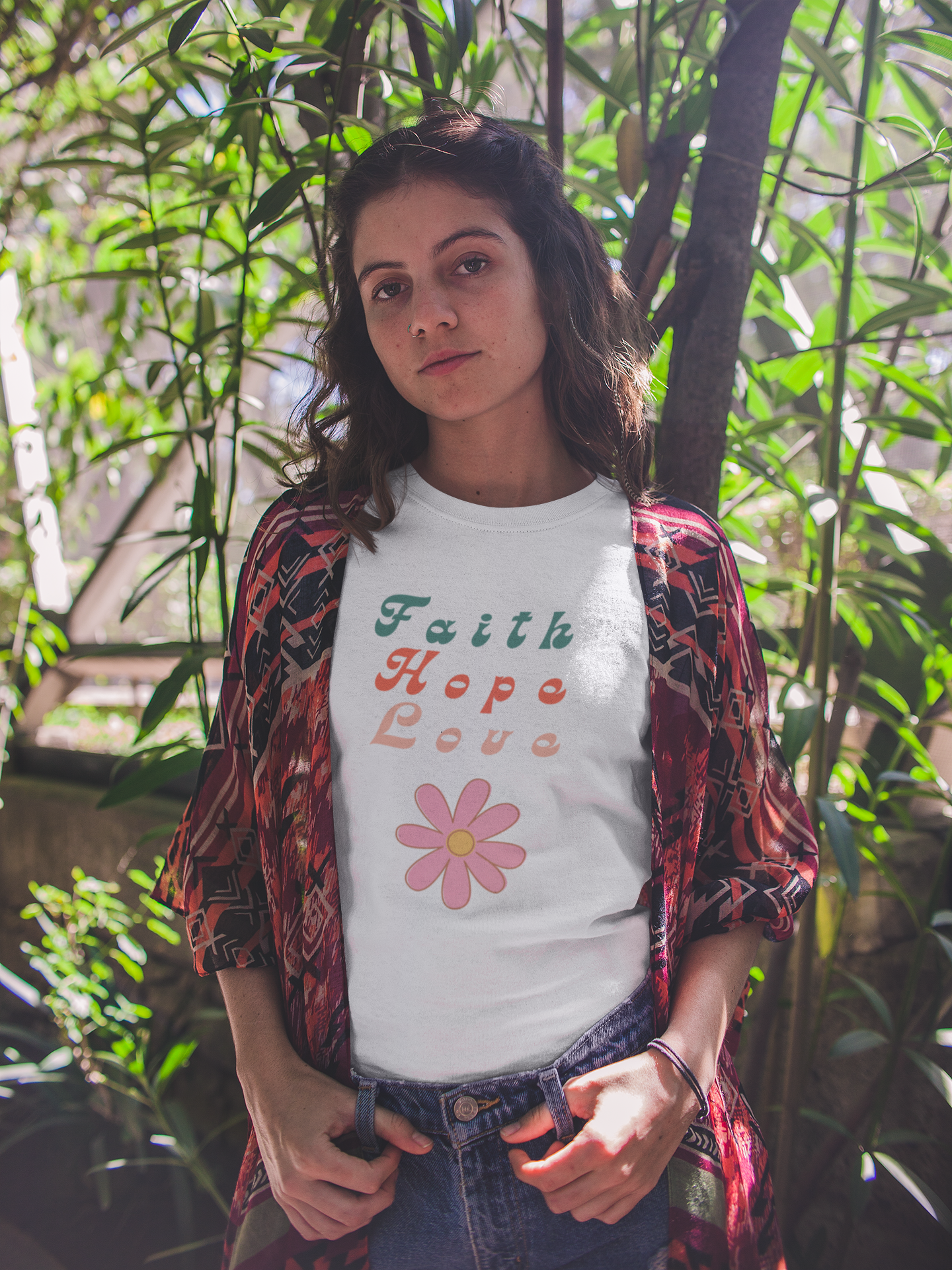 Faith Hope Love Daisy Flower Funky Retro Women's T-Shirt